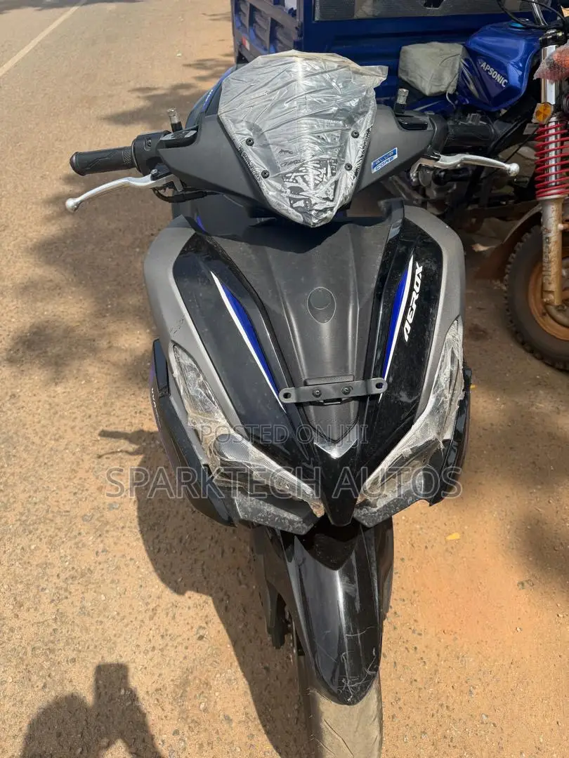 Yamaha NMAX 155 2025