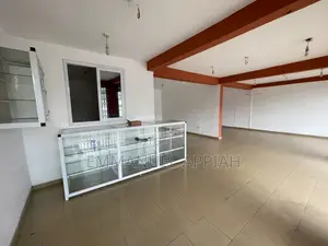 3 in 1 Shop for Rent at Awoshei -Nic