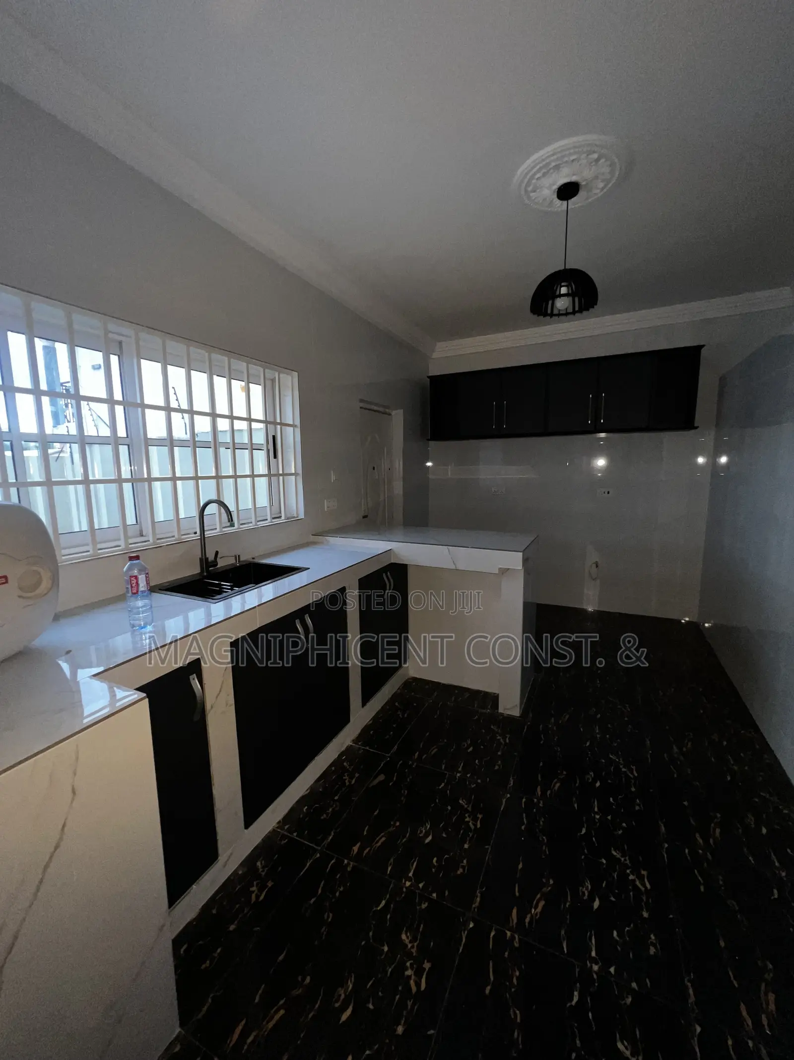 3bdrm House in Lakeside, Ashaley Botwe for rent