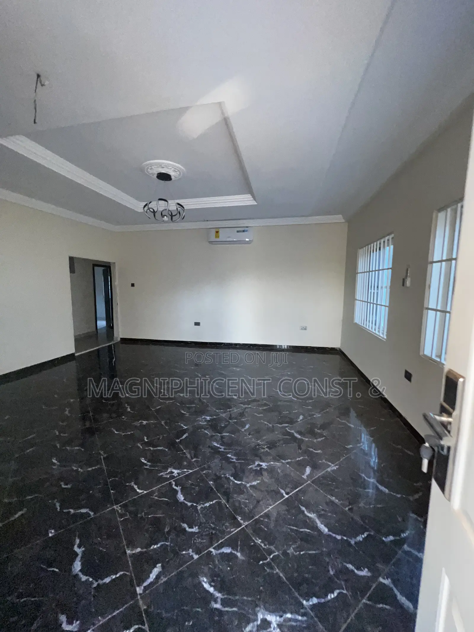 3bdrm House in Lakeside, Ashaley Botwe for rent