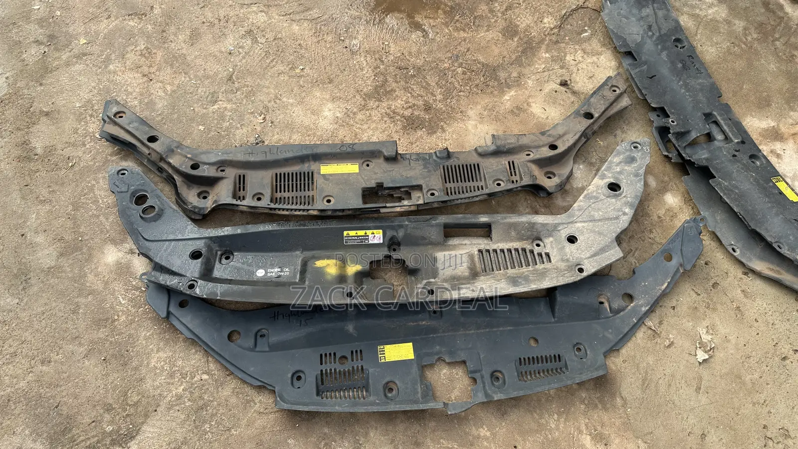 Toyota Highlander 2008-2020 Radiator Pannels Available as Seen