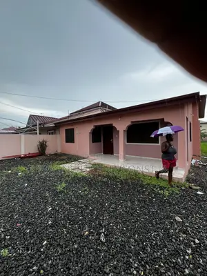 2bdrm House in Lakeside Estates, Ashaley Botwe for rent