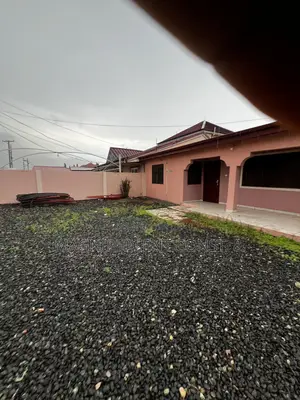 2bdrm House in Lakeside Estates, Ashaley Botwe for rent