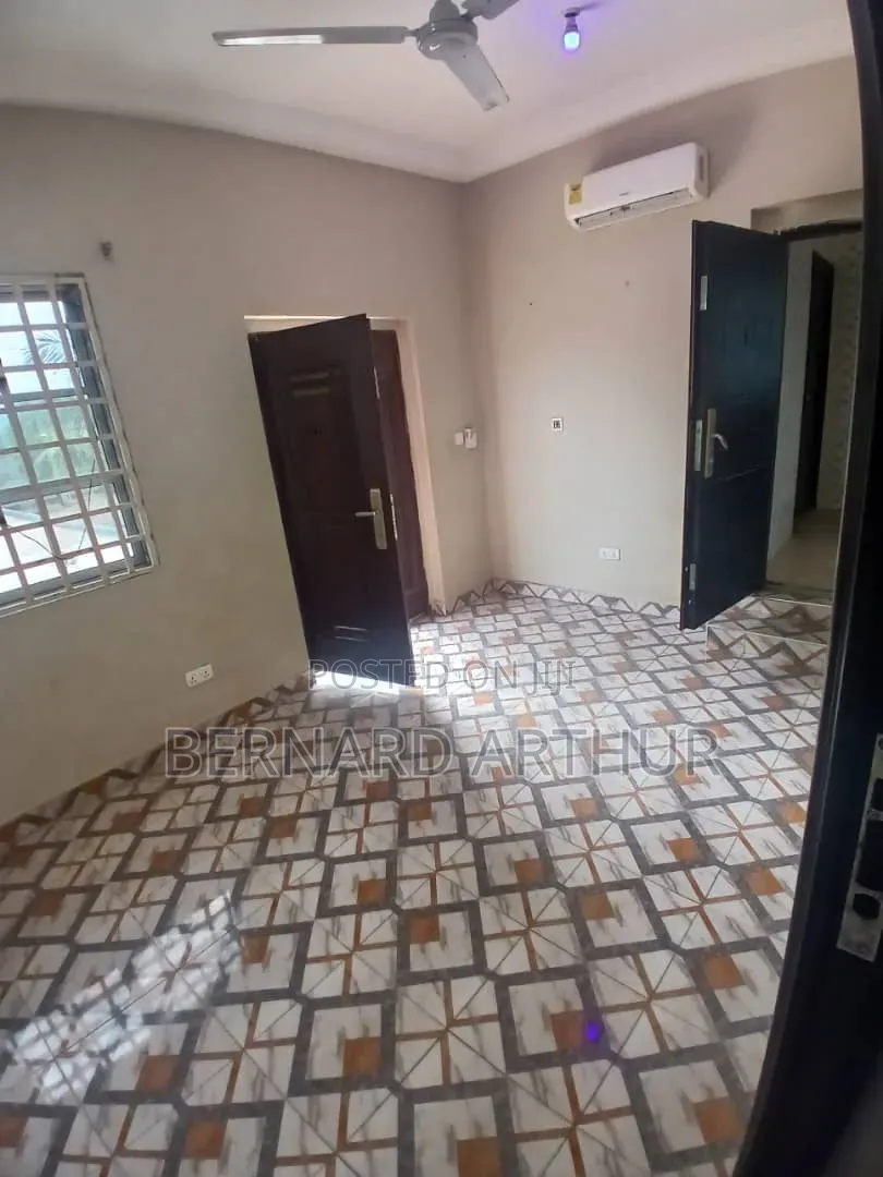 3bdrm Duplex in Bernard Agency, Amasaman for rent
