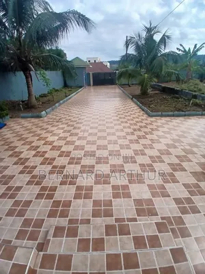 3bdrm Duplex in Bernard Agency, Amasaman for rent