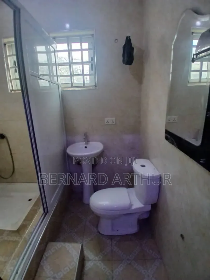 3bdrm Duplex in Bernard Agency, Amasaman for rent