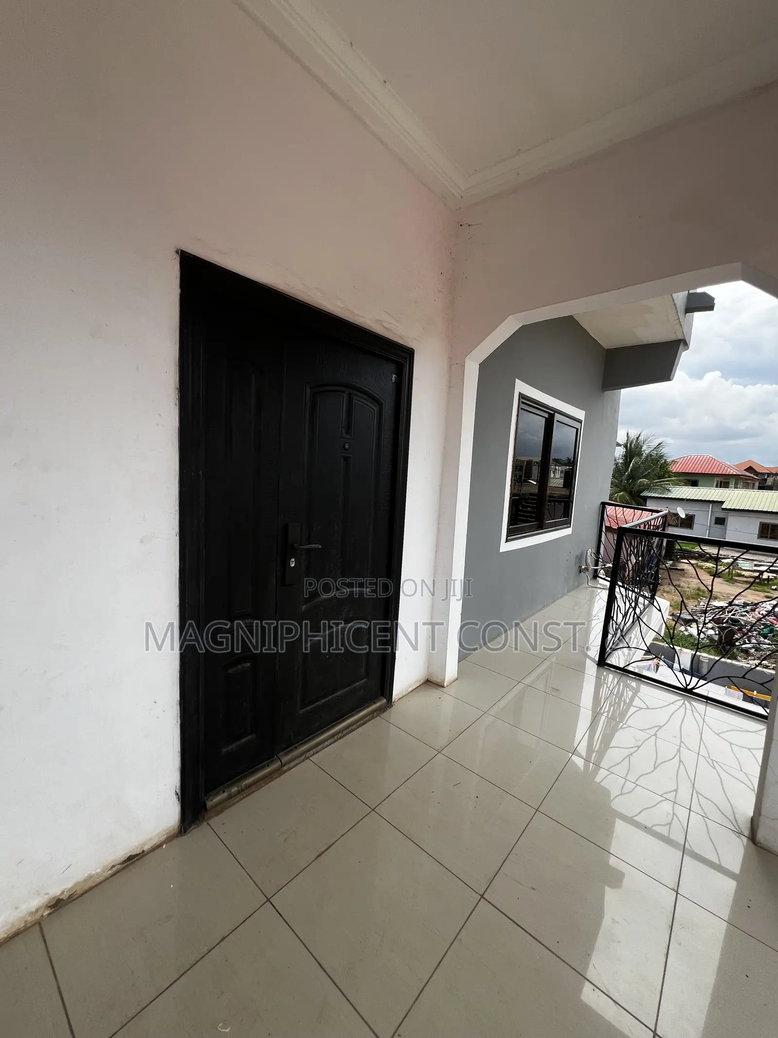 2bdrm Apartment in Lakeside, Ashaley Botwe for rent