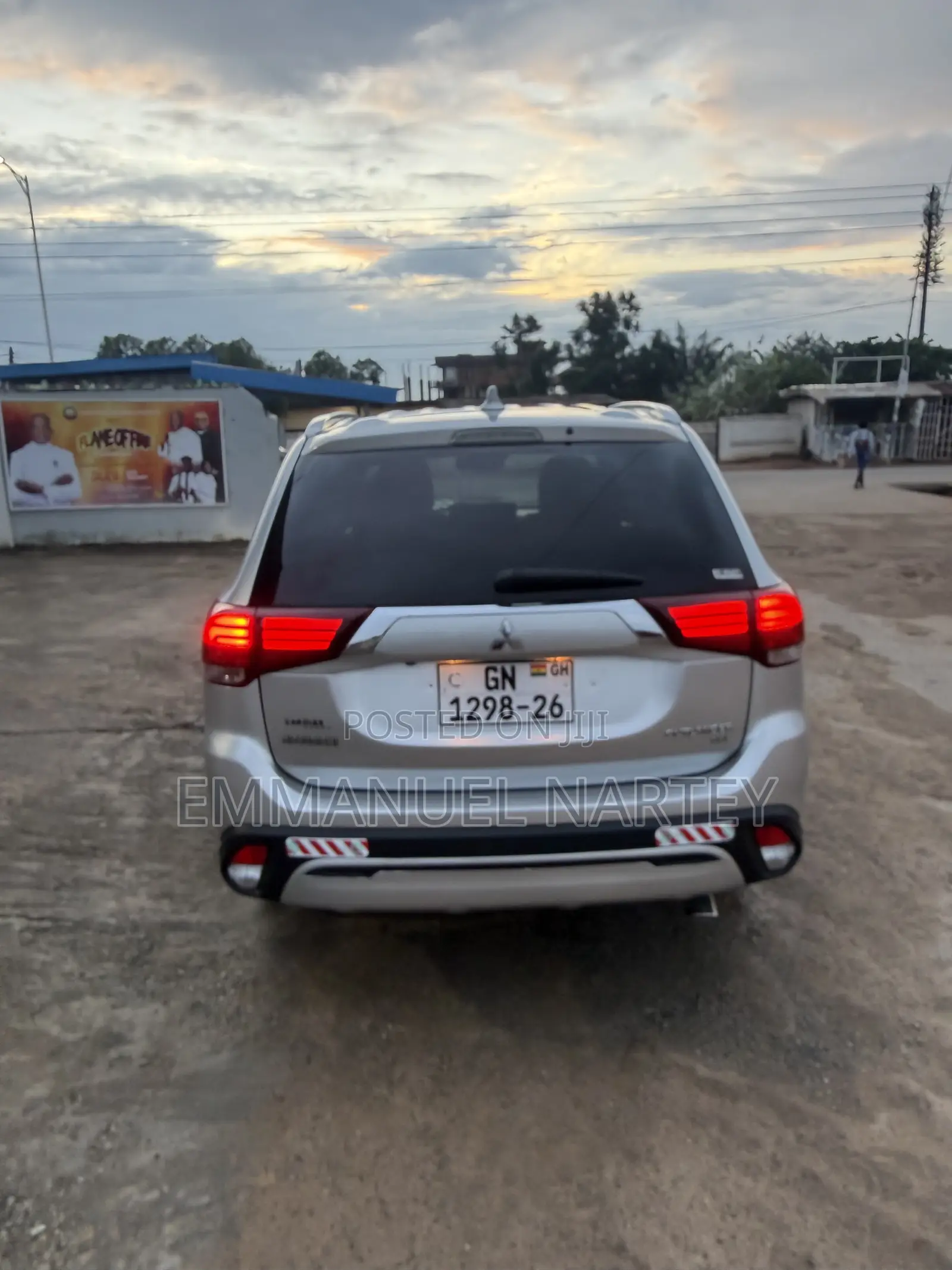 Mitsubishi Outlander 2019 Silver