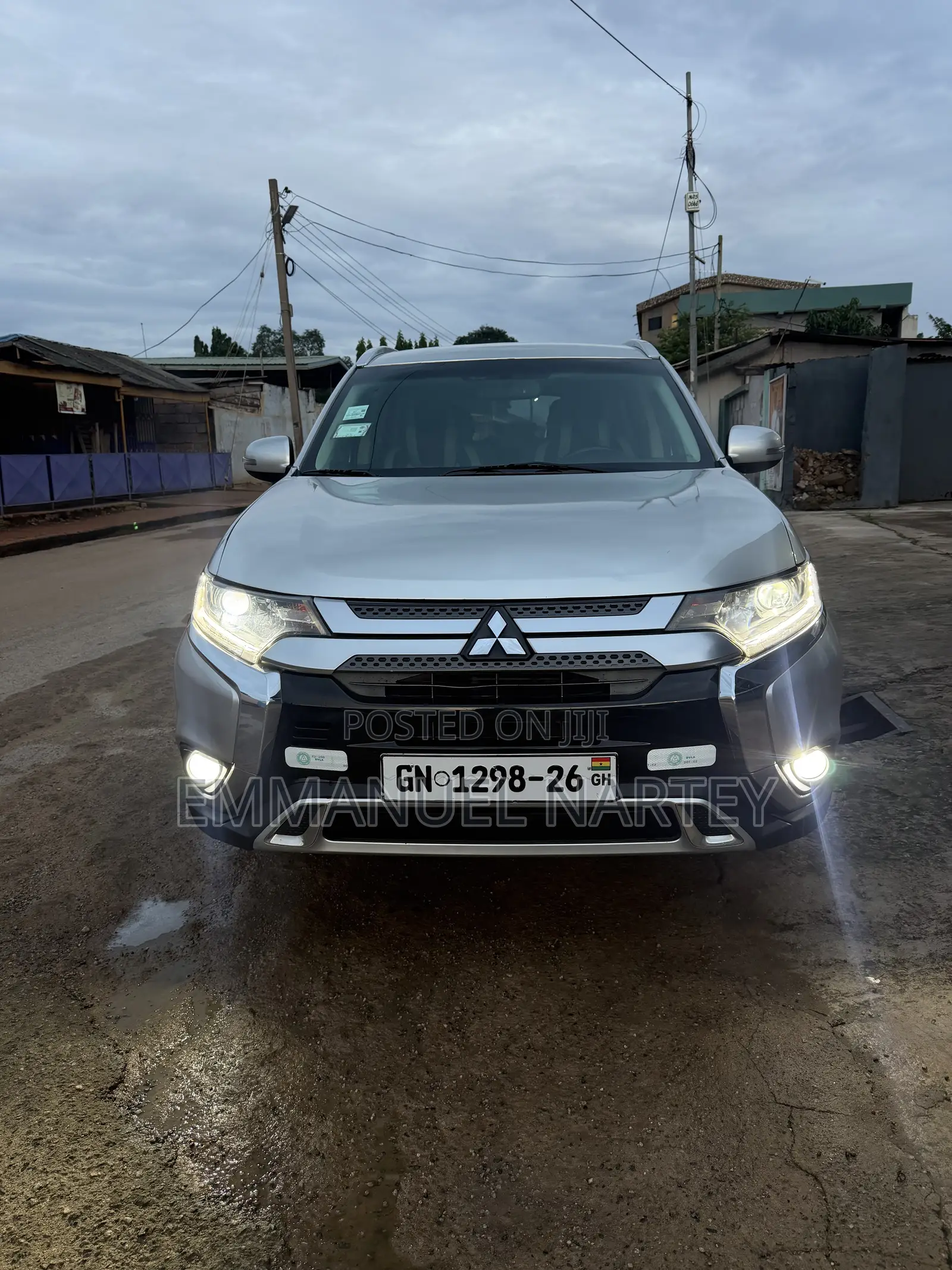 Mitsubishi Outlander 2019 Silver