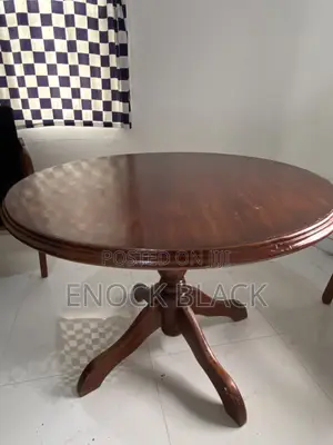 Scope Round Office Table