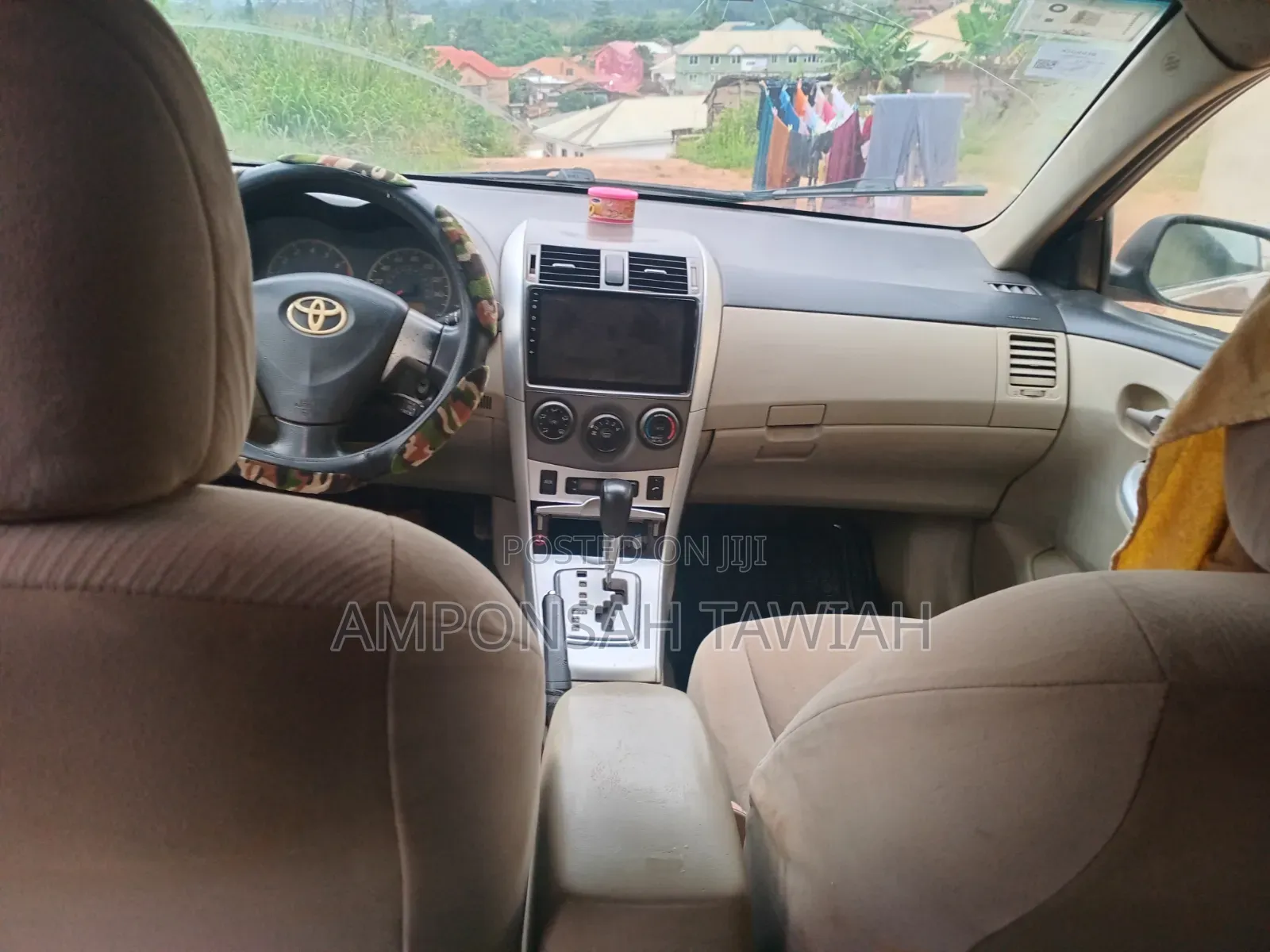 Toyota Corolla 2011 Brown