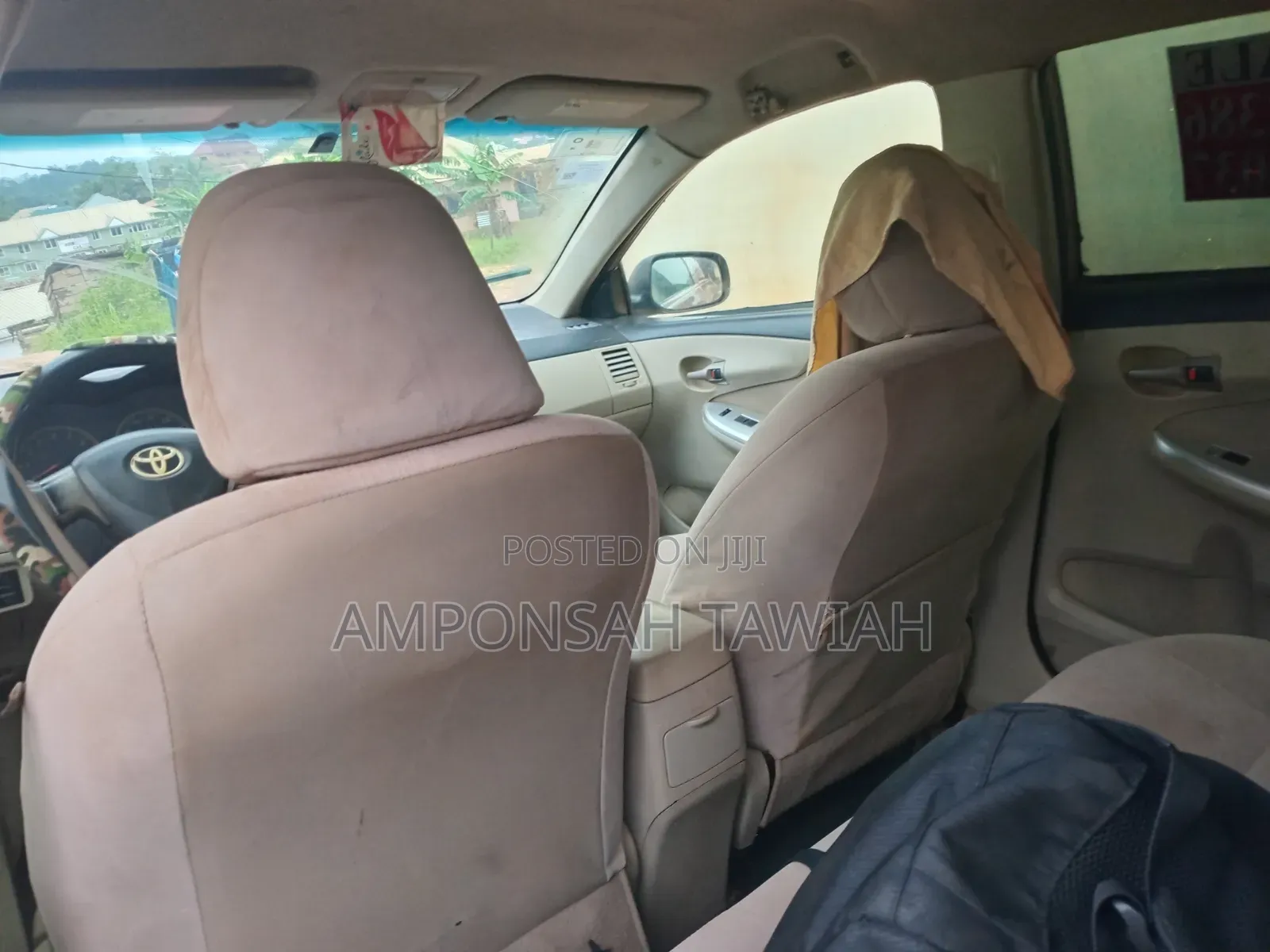 Toyota Corolla 2011 Brown