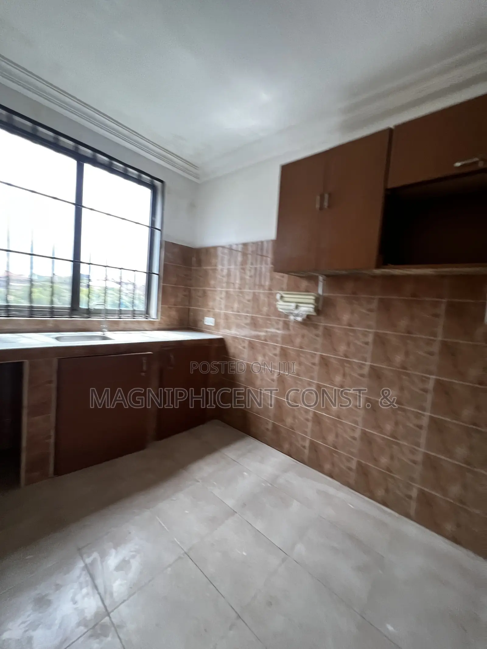 2bdrm Apartment in Lakeside, Ashaley Botwe for rent
