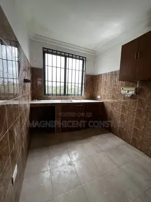 2bdrm Apartment in Lakeside, Ashaley Botwe for rent
