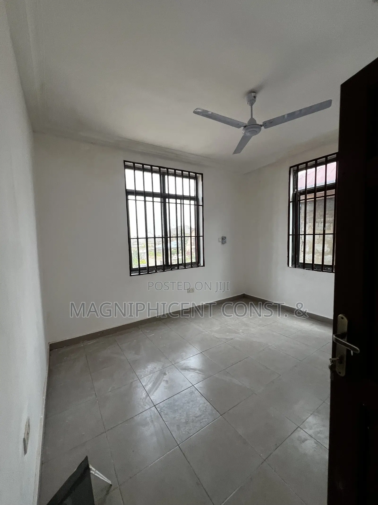 2bdrm Apartment in Lakeside, Ashaley Botwe for rent