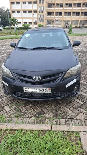 Toyota Corolla 2013 Black