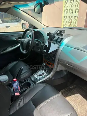 Toyota Corolla S 4dr Sedan (1.8L 4cyl 4A) 2013 Red