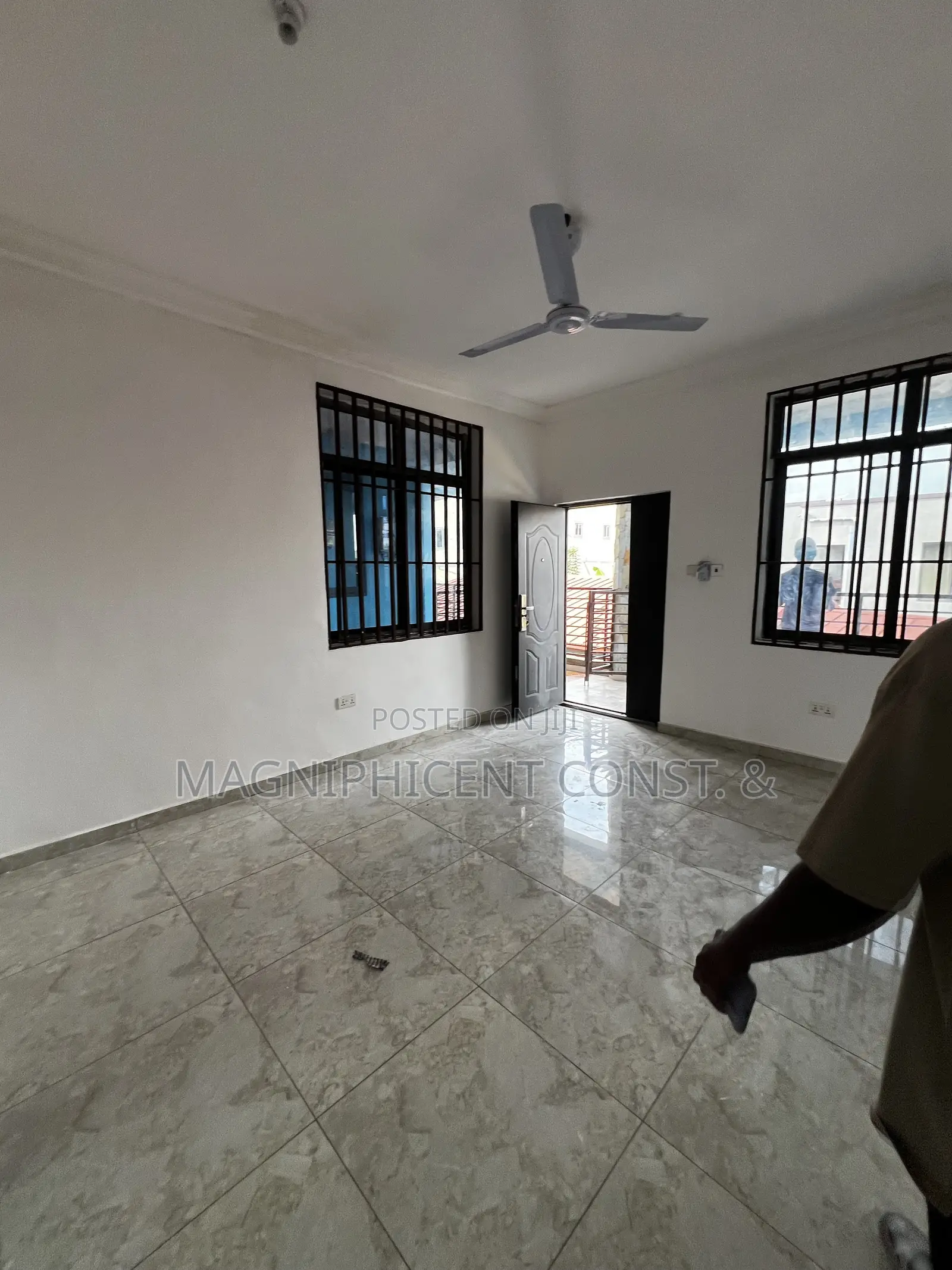 2bdrm Apartment in Lakeside, Ashaley Botwe for rent