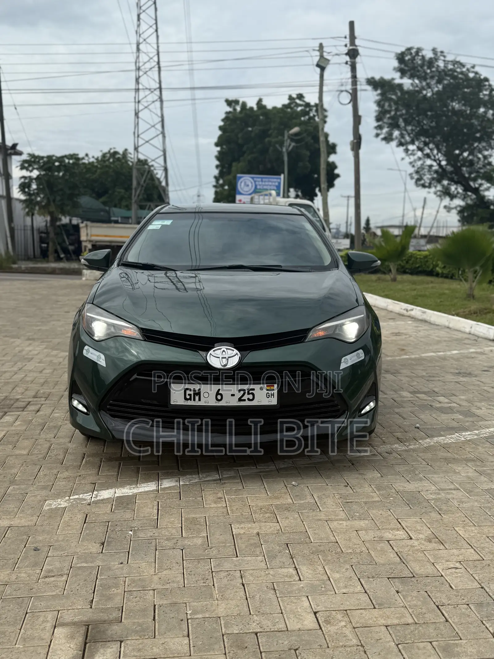 Toyota Corolla LE Eco 4dr Sedan (1.8L 4cyl CVT) 2016 Green