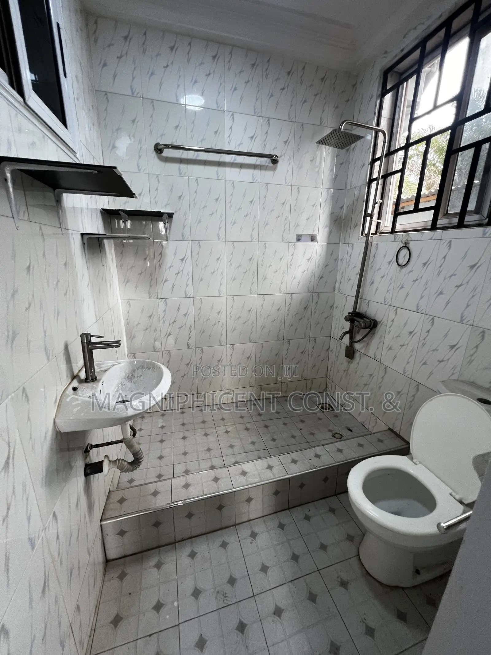 2bdrm Apartment in Ashaley Botwe for rent