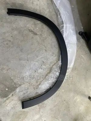 Honda Hr-v 2022,2023,2024,2025 Front Fender Molding