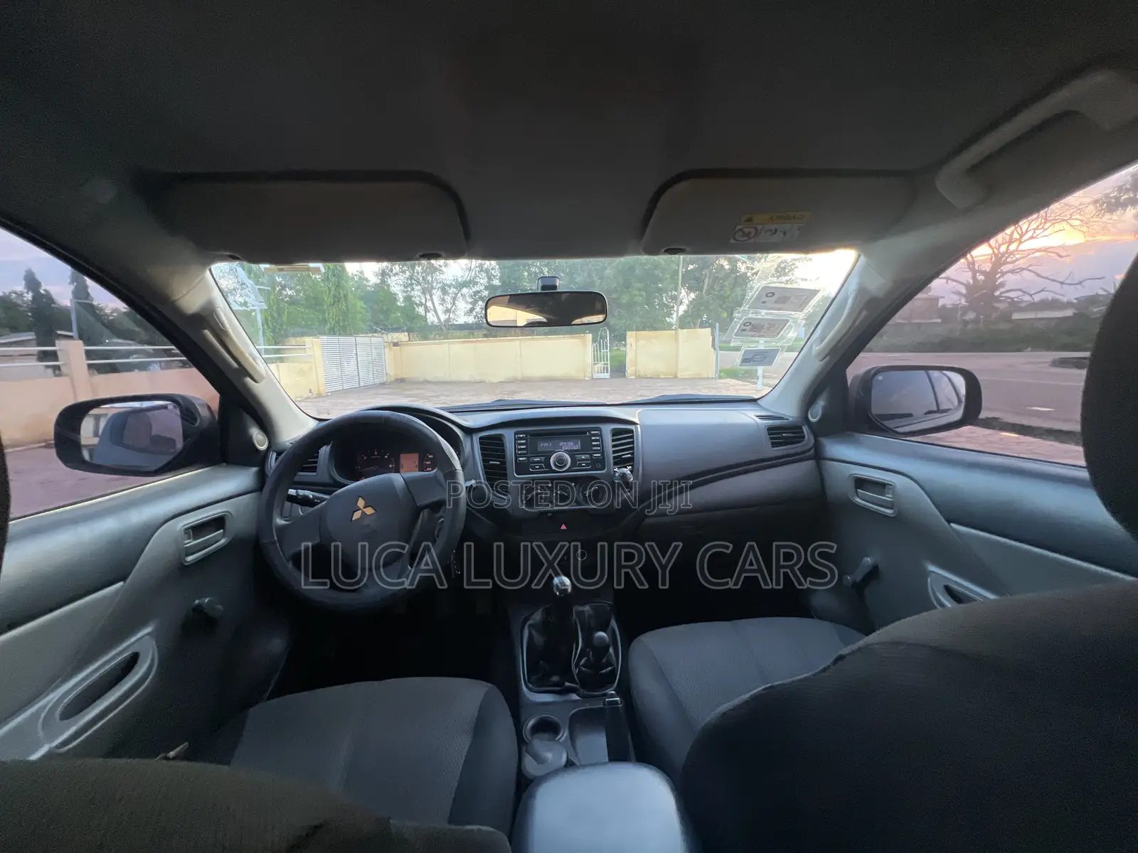 Mitsubishi L200 2016 Green