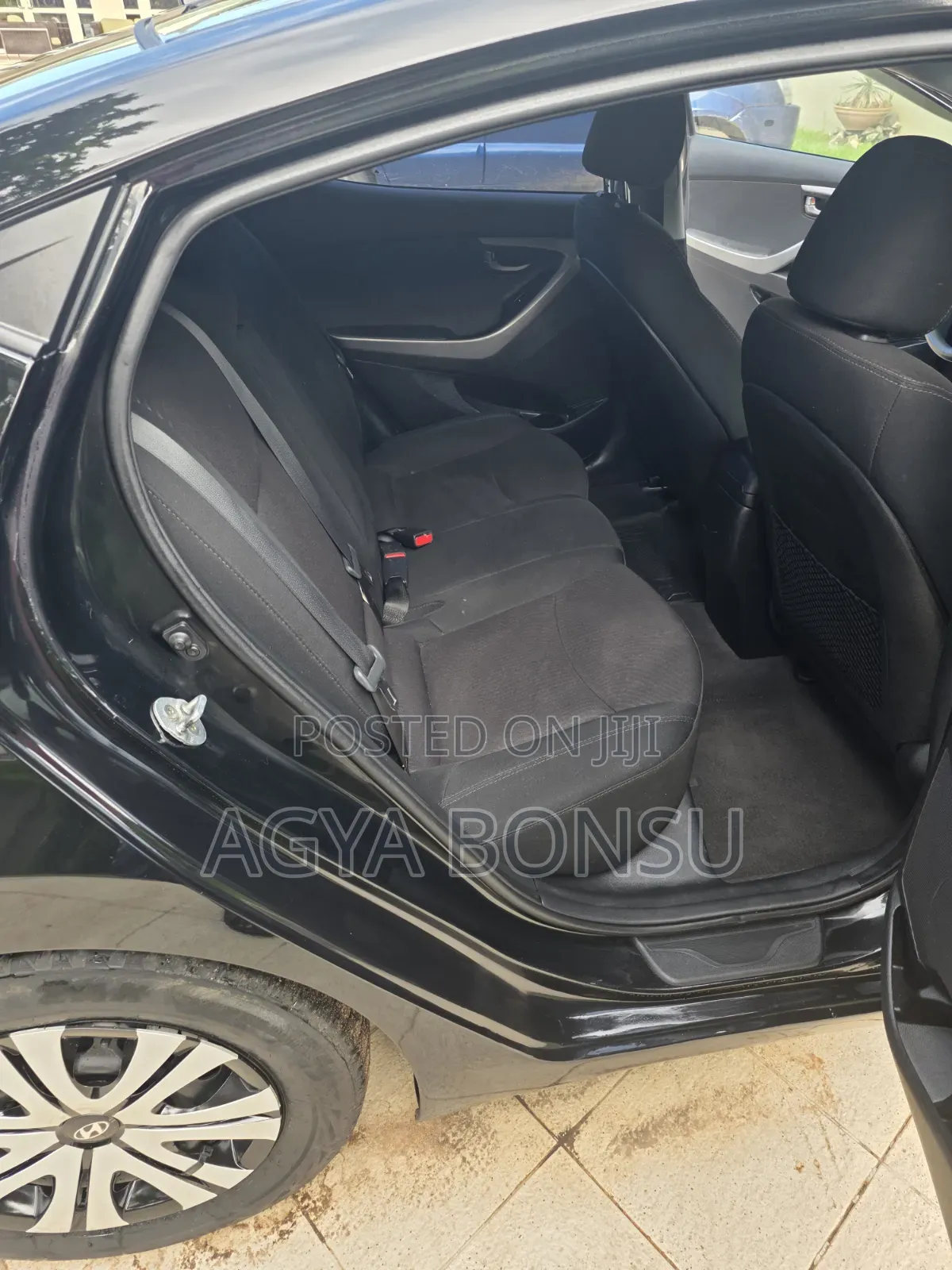 Hyundai Elantra SE Sedan FWD (1.8L 4cyl 6A) 2016 Black