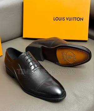 Louis Vuitton Men's Black Leather British Style Shoes