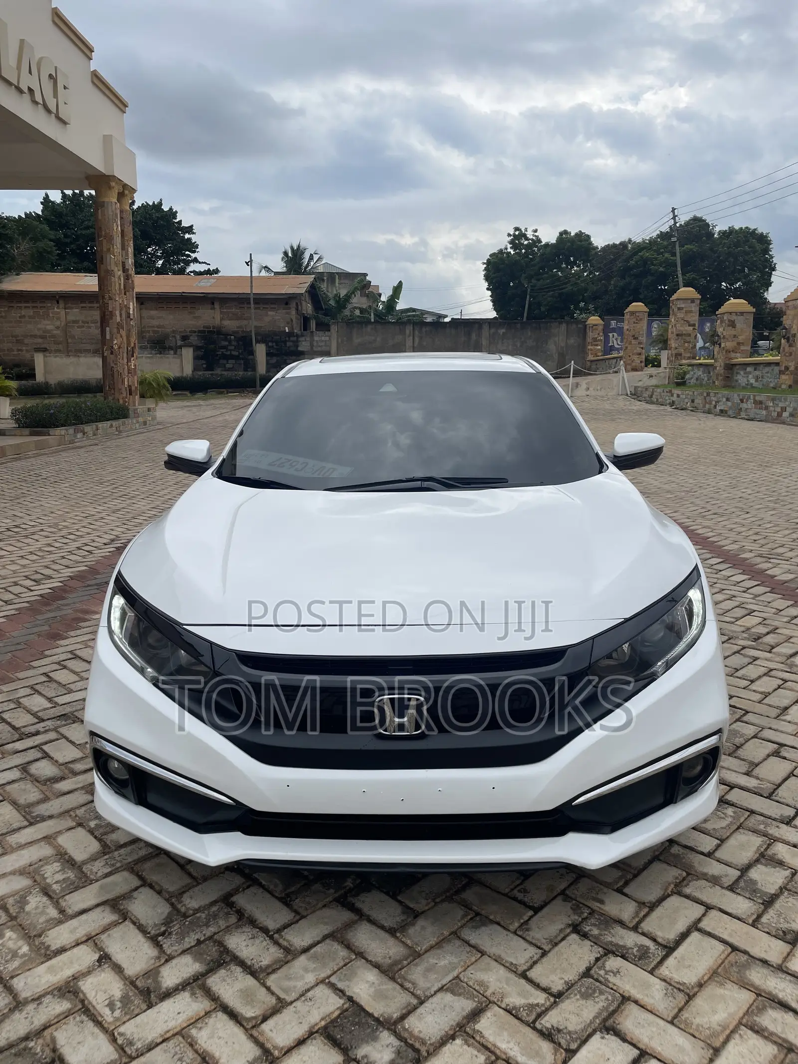 Honda Civic EX Sedan 2020 White