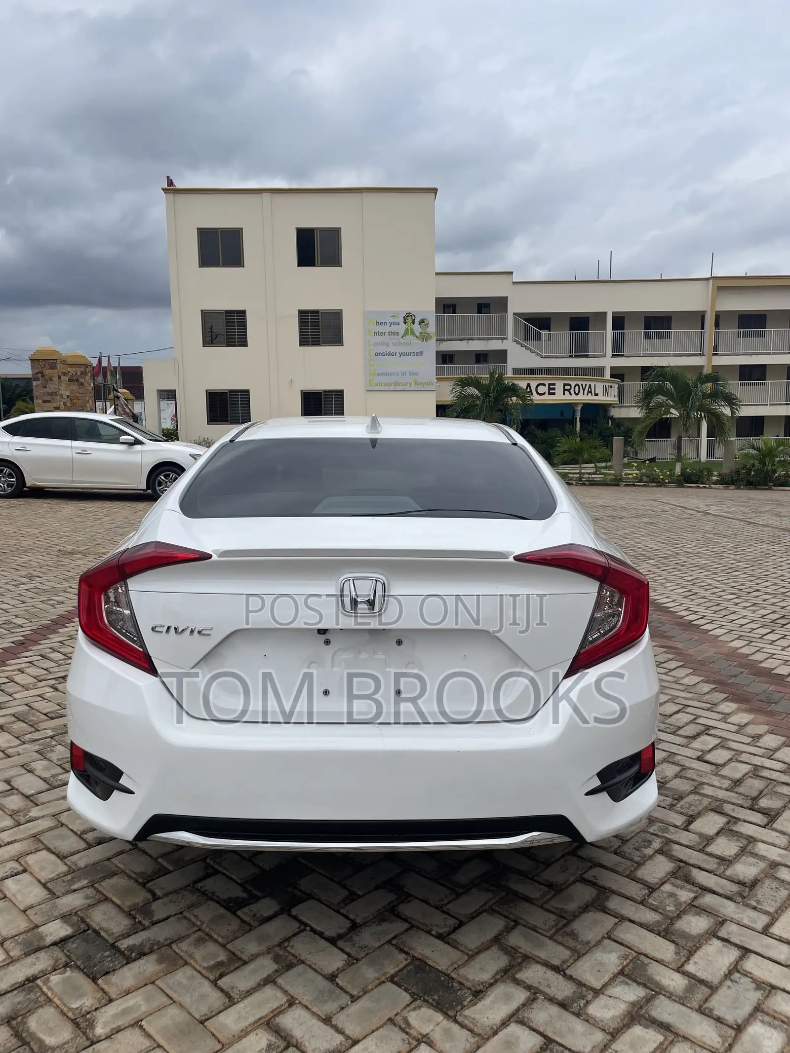 Honda Civic EX Sedan 2020 White