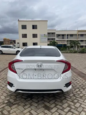 Honda Civic EX Sedan 2020 White