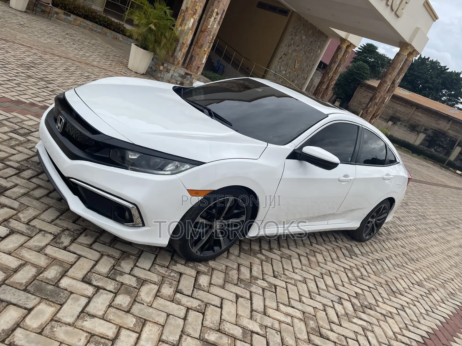 Honda Civic EX Sedan 2020 White