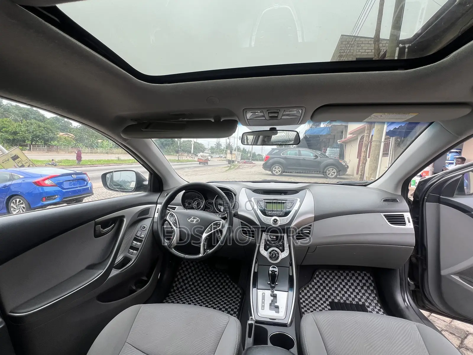Hyundai Elantra Limited 2011 Gray