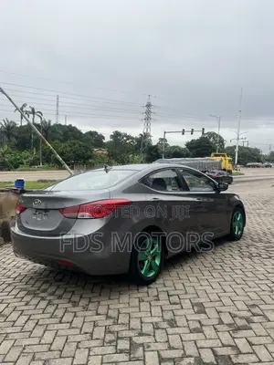 Hyundai Elantra Limited 2011 Gray