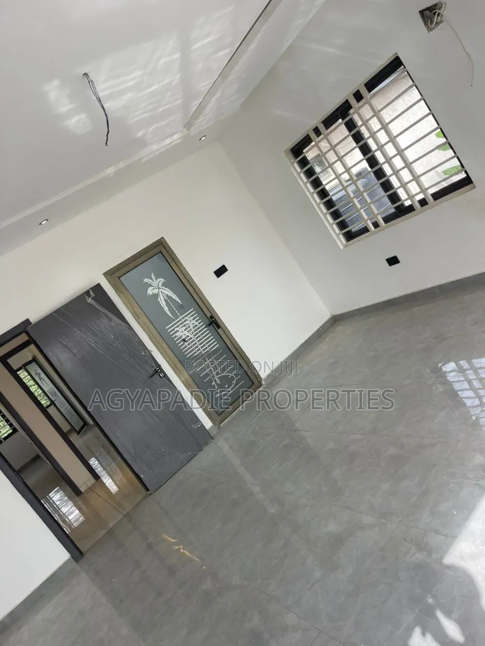 4bdrm Mansion in Pokuase for sale