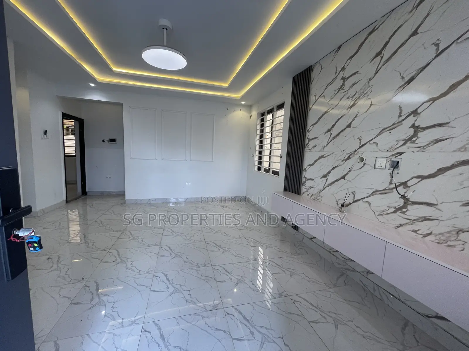 2bdrm House in Lashibi, Sakumono for sale