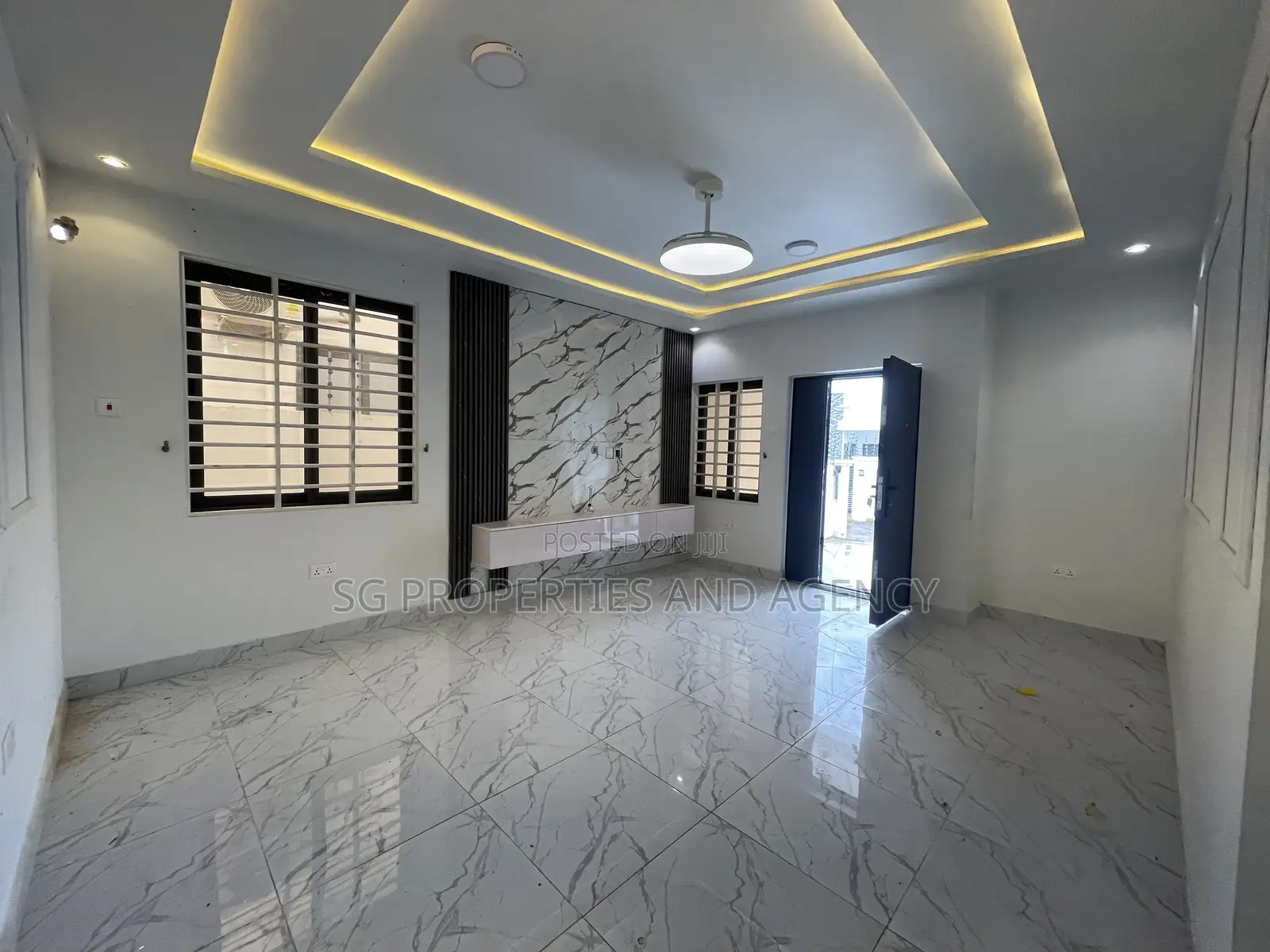 2bdrm House in Lashibi, Sakumono for sale