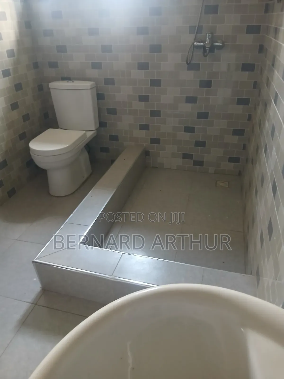 3bdrm Apartment in Bernard Agency, Amasaman for rent