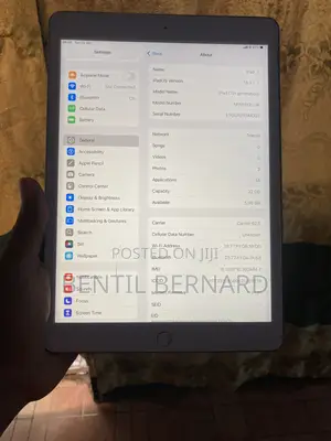 Apple iPad 10.2 (2019) 32 GB Gray