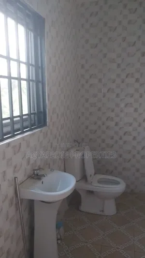 1bdrm Apartment in Post Office Area for rent