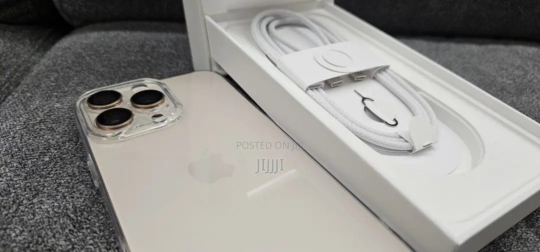 Apple iPhone 16 Pro Max 512 GB Gold