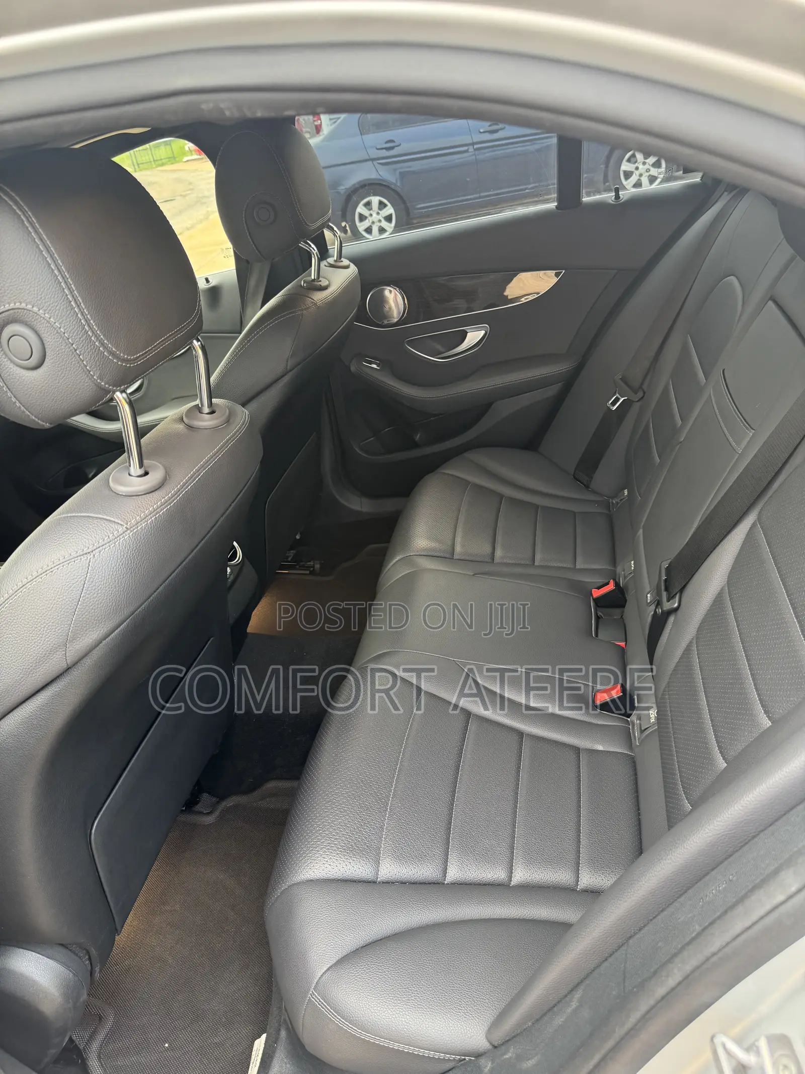 Mercedes-Benz C300 2020 Silver