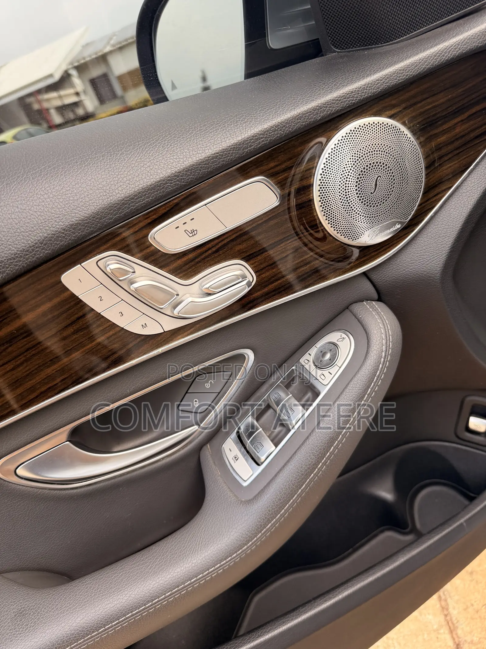 Mercedes-Benz C300 2020 Silver