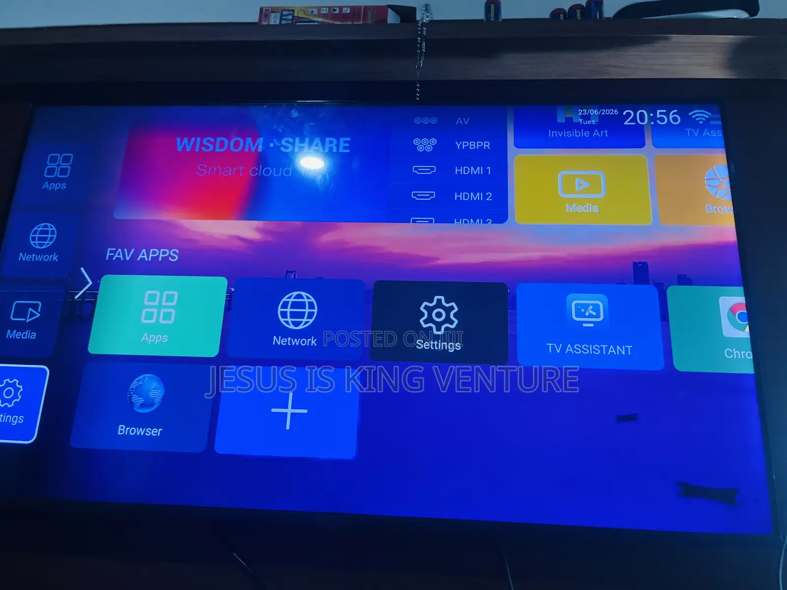 This a Strong Television With No Fault