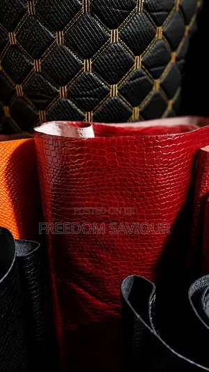 Luxury Crocodile Embossed Upholstery Leather – Premium Red Finish