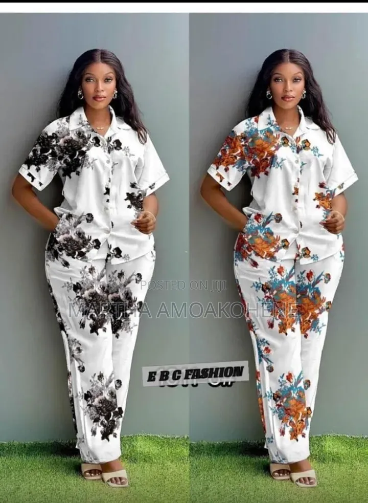 Ladies Short Sleeve Top and Down