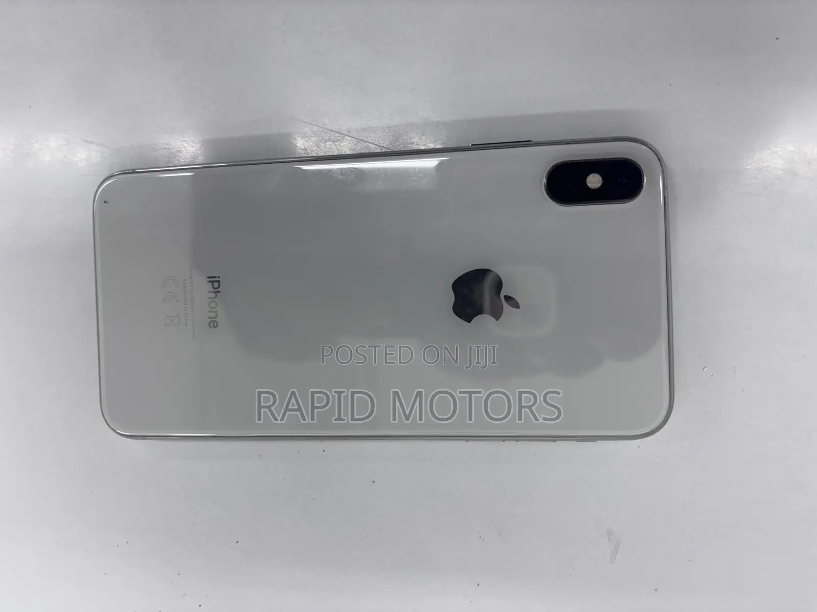 Apple iPhone XS Max 64 GB White