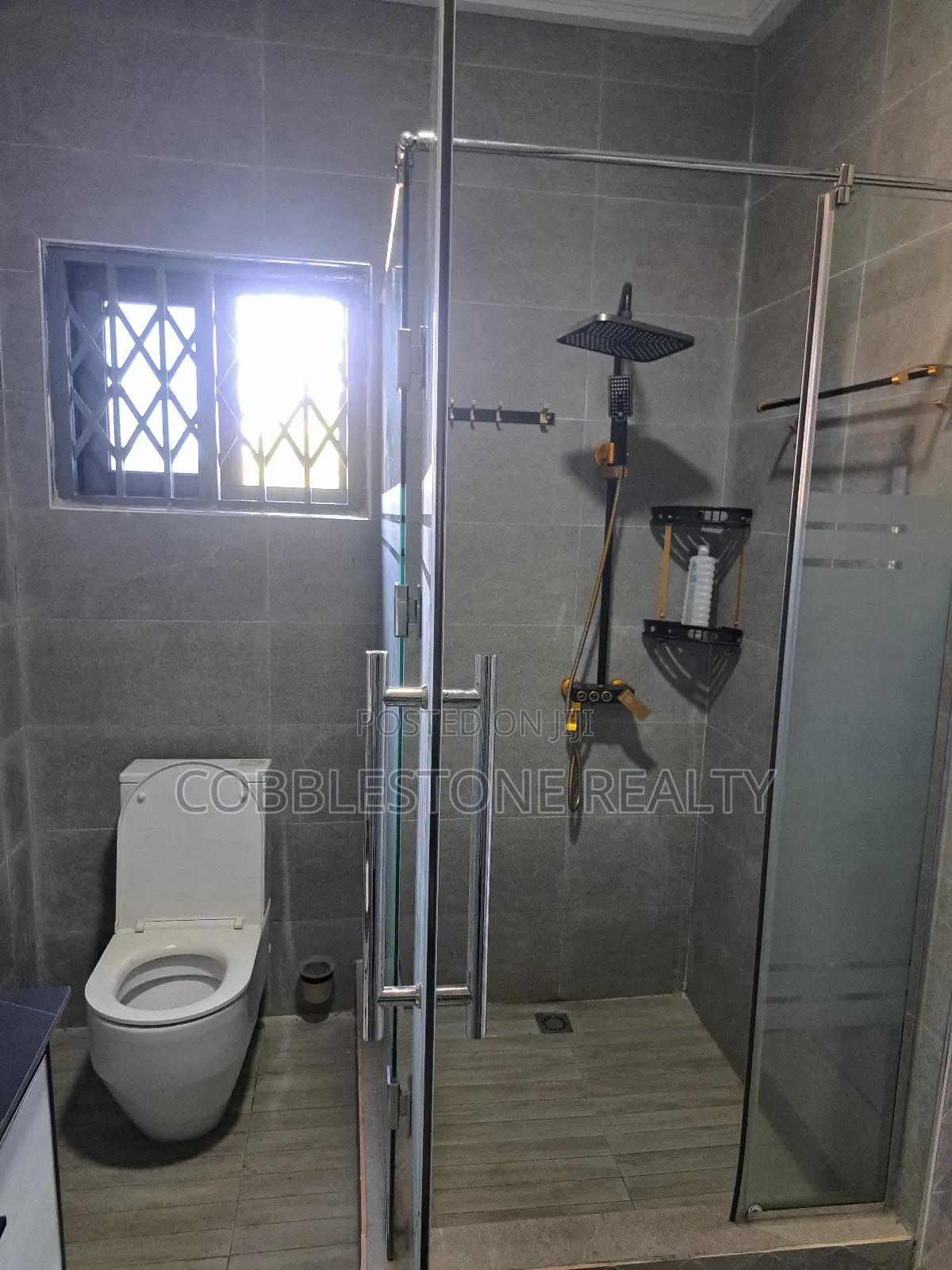 3bdrm Apartment in GREDA Estate for rent