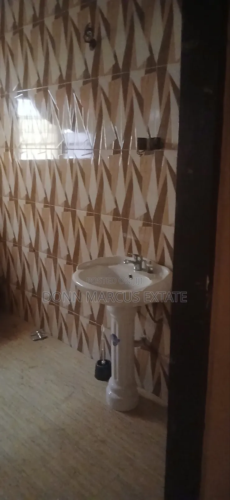 2bdrm Apartment in Dn Marcus Estate, Kumasi Metropolitan for rent