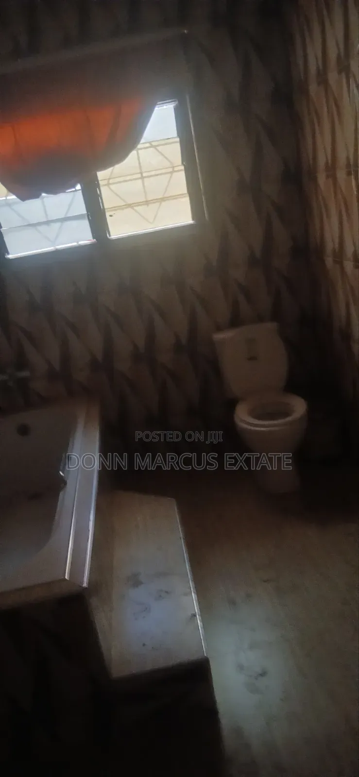 2bdrm Apartment in Dn Marcus Estate, Kumasi Metropolitan for rent